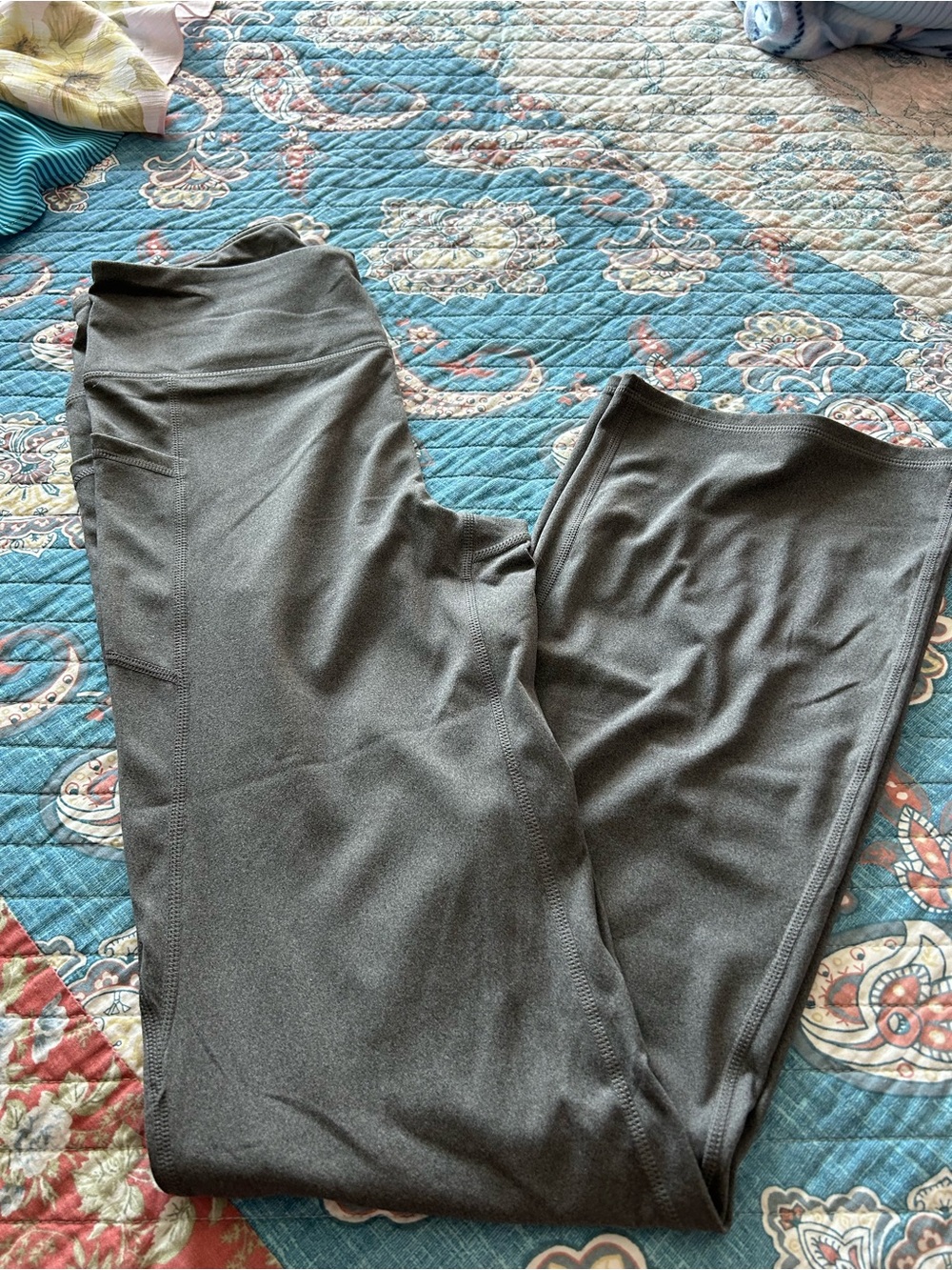 GAIAM Dark Gray Athletic Leggings with Logo